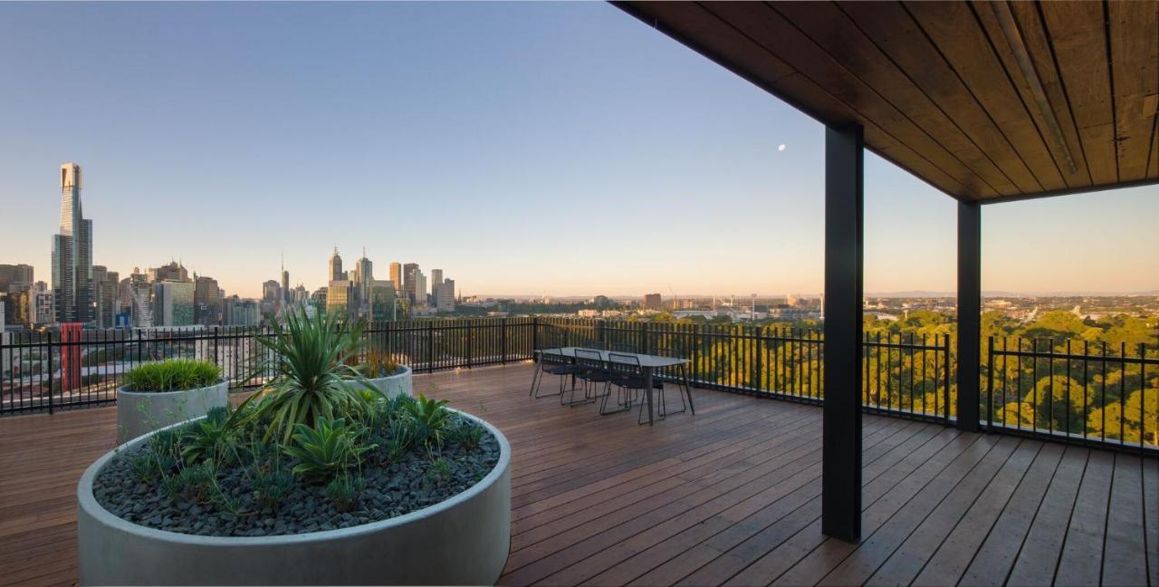 Saint Domain Aparthotel Melbourne Exteriör bild